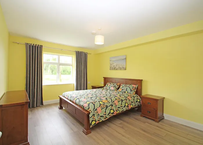 Luxury 2 Bedroom In Appartamento Galway